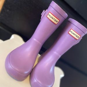 HUNTER RAIN BOOTS
